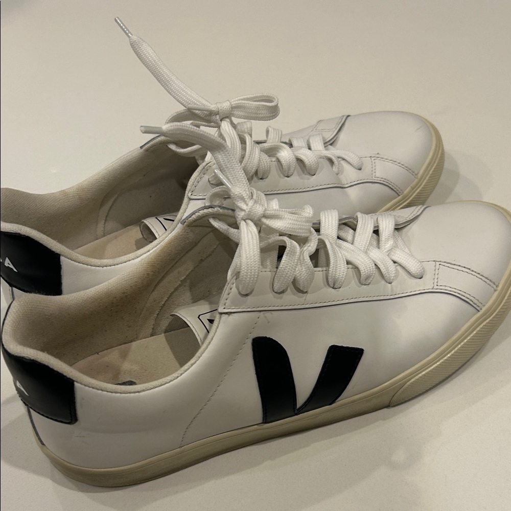 Veja White Leather Sneakers with Black V Logo